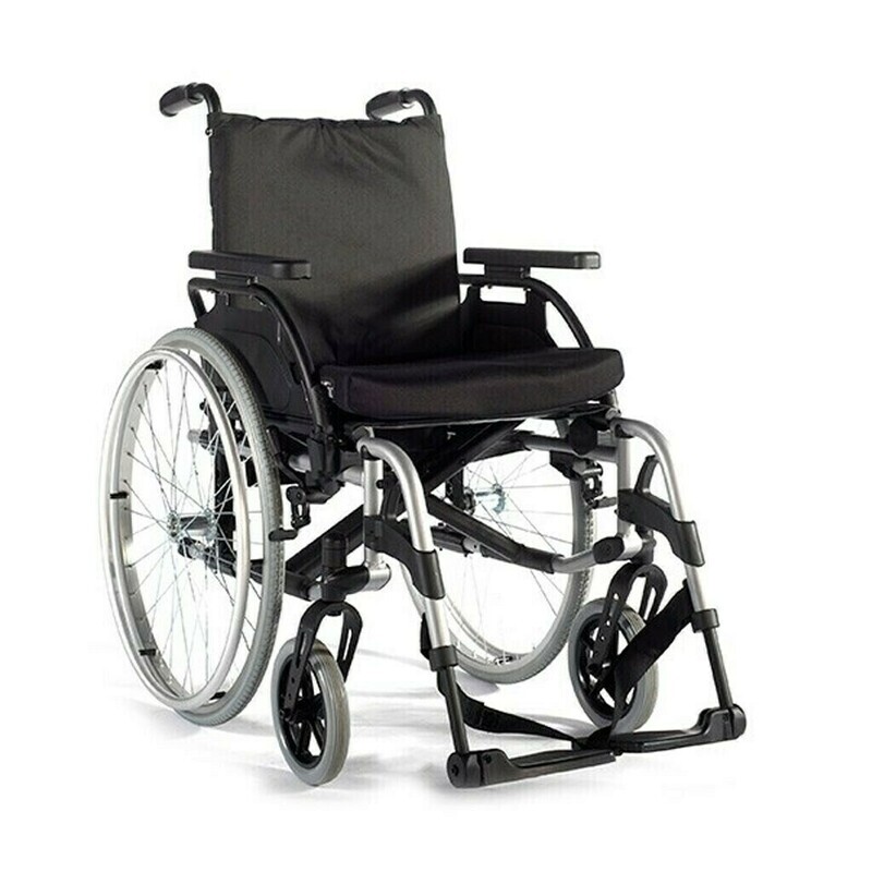 Rollstuhl Breezy Basix 2 (43 cm Sitzbreite)