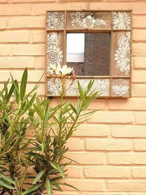 Spiegels en wanddecoraties
