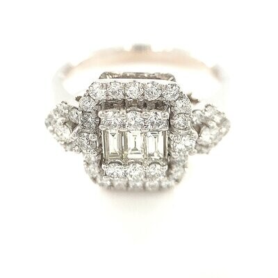 14k White Gold Round and Baguette Shape Diamond Ring