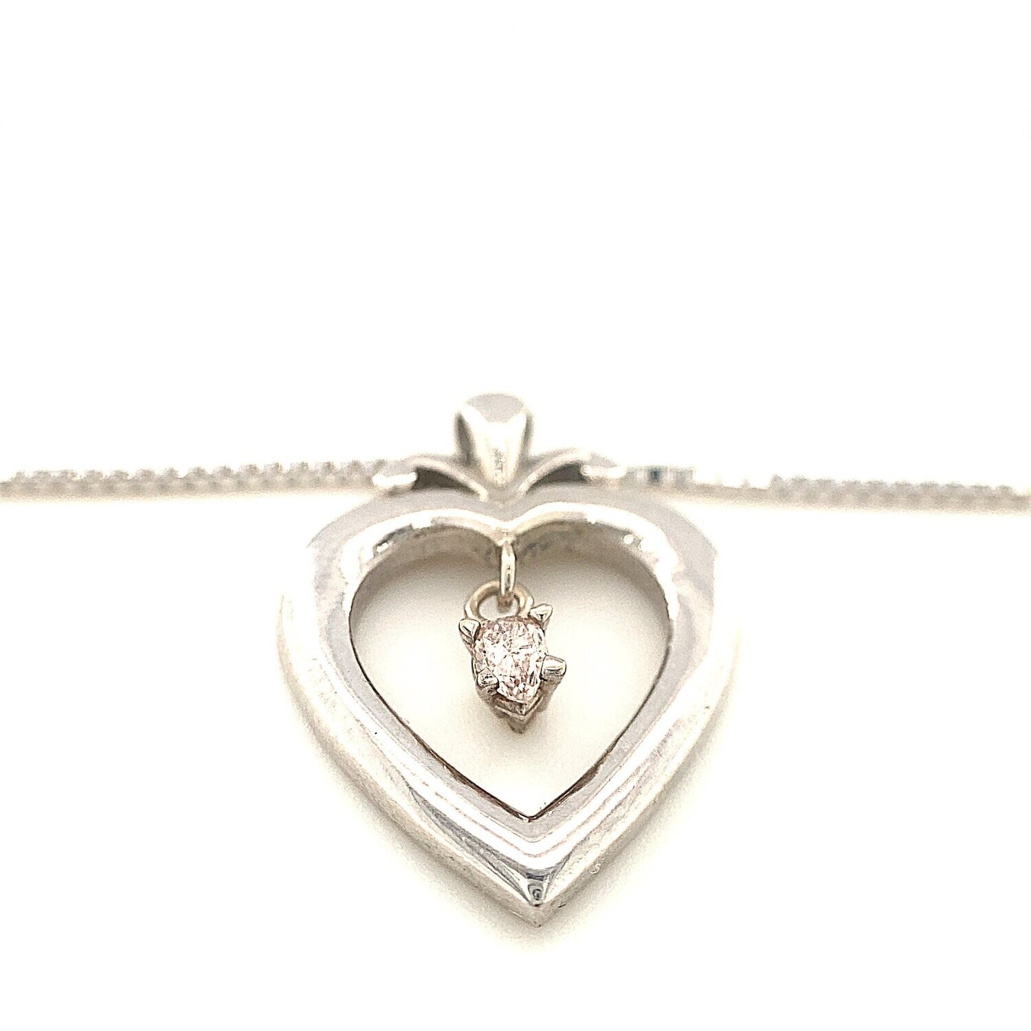 14kt White Gold Pink Diamond Heart Necklace