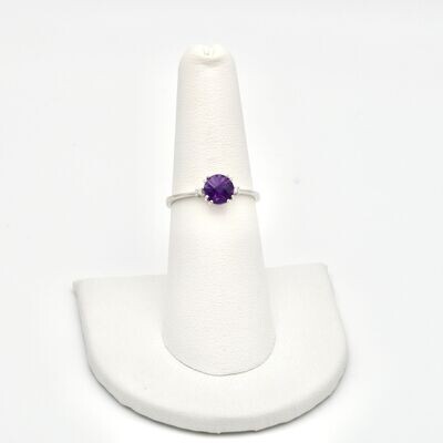 14Kt White Gold Amethyst and Diamond Ring