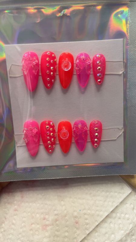 Neon Pink/Red Set