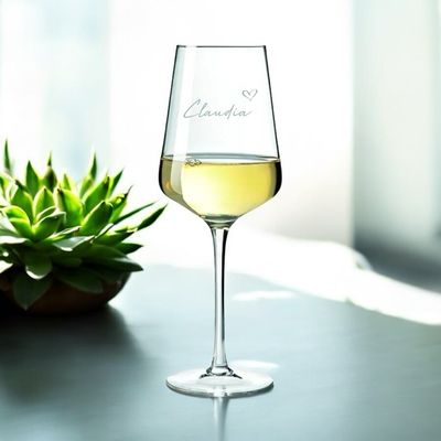 Weinglas Name mit Herz hochwertige Gravur (UV Laser Gravur)