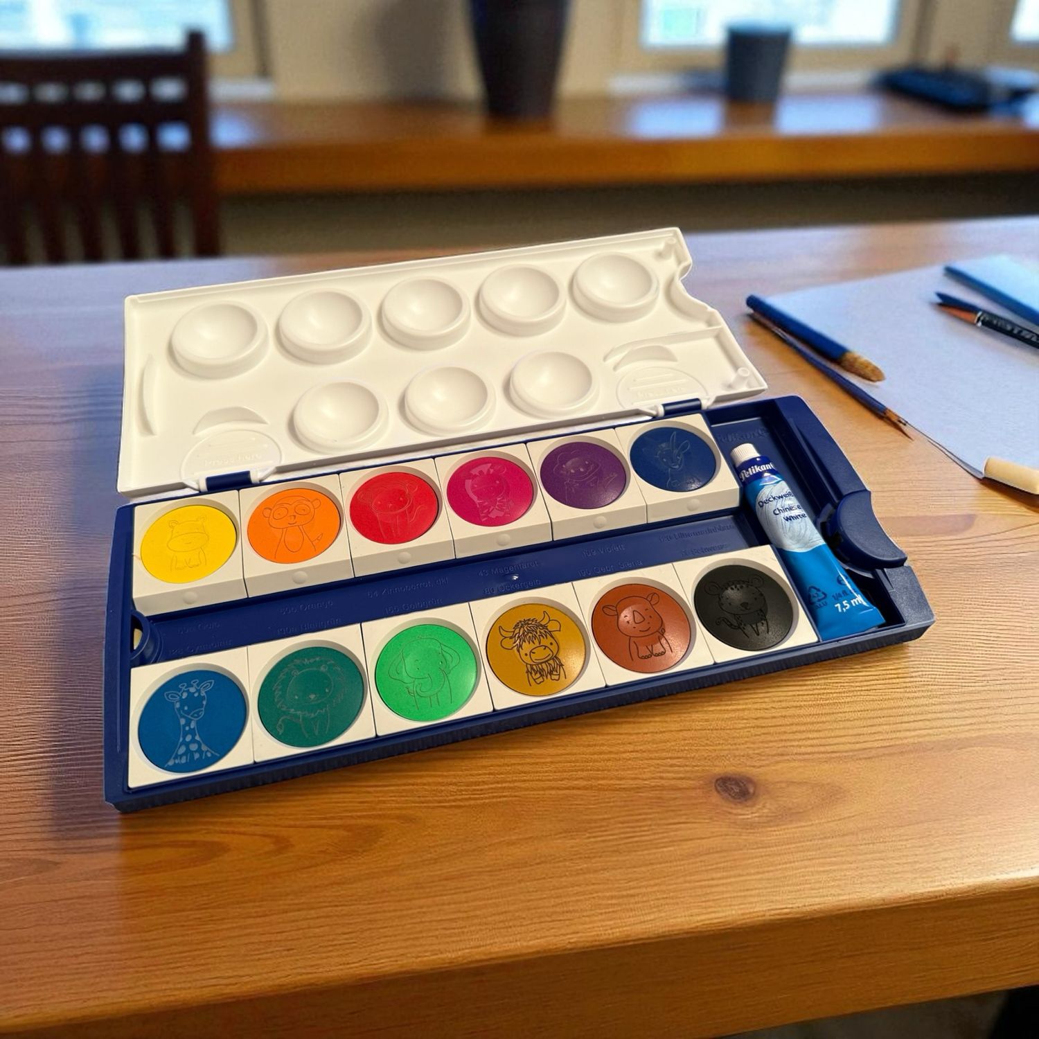 Pelikan Deckfarbkasten K12® eco inkl. Deckweiß – mit individueller Gravur, Wasserfarben, Wassermalkasten
