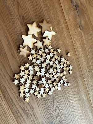Streudeko Sterne in drei verschiedenen Größen aus Birkesperrholz 20g