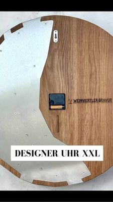 XXL Design-Wanduhr aus massiver Eiche &amp; Edelstahl – Ø 59 cm