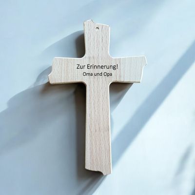 Holzkreuz aus Buche oder Eiche mit Wunschgravur, Geschenk Taufe, Firmung, Kommunion