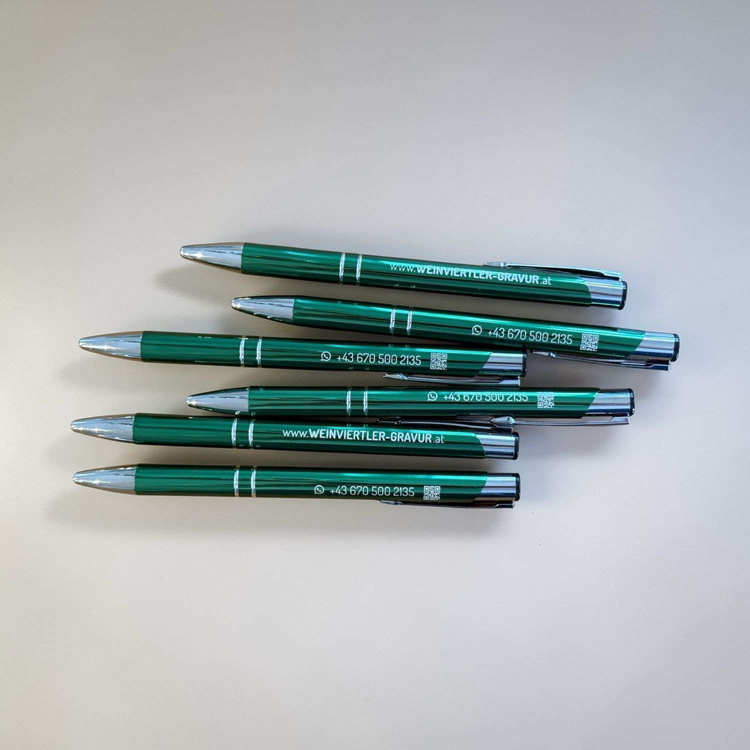 Metall-Kugelschreiber mit individueller Werbebotschaft