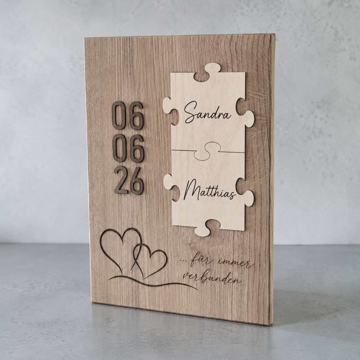 Personalisierte Holztafel aus Eichenholz mit Puzzle – Ein einzigartiges Geschenk zur Hochzeit