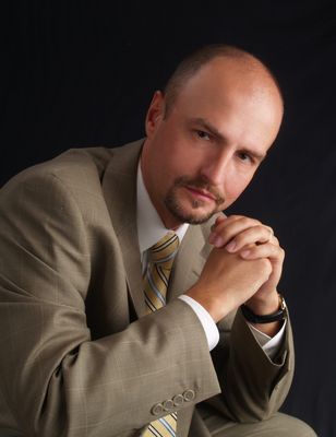 25/07/2025, Auditorio Juan March Cencillo, Palau March, Palma, 20:30 Krzysztof Biernacki, Polonia/USA, Tenor Alfredo Oyágüez Montero,piano