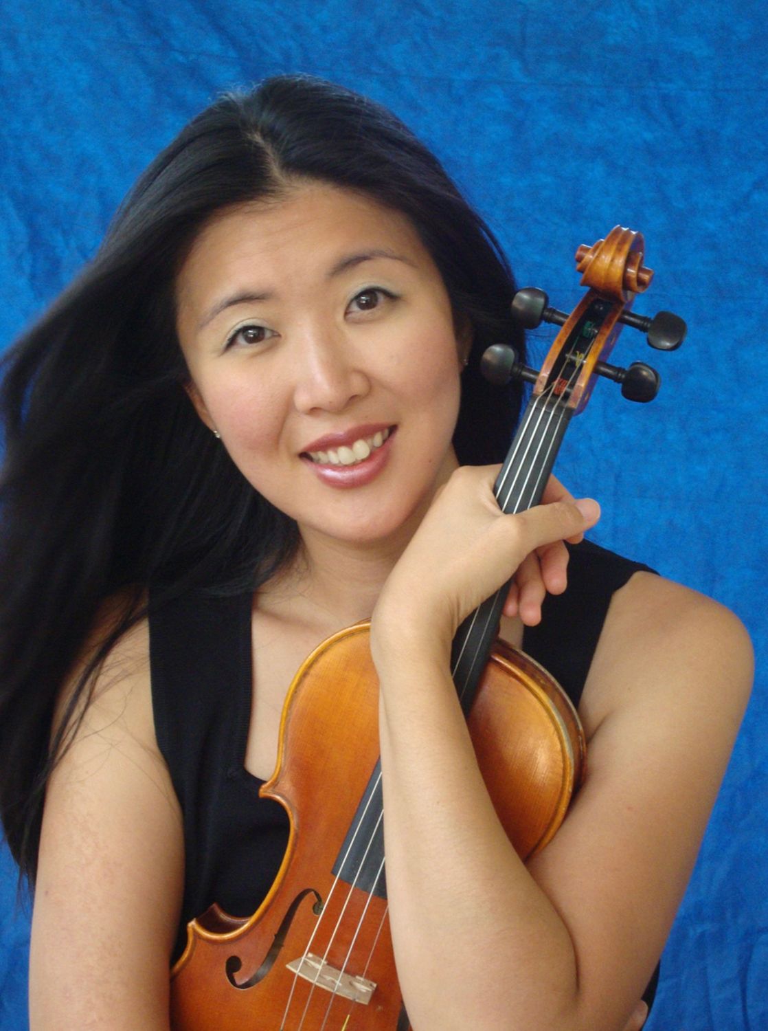 11/07/2025, Auditorio Juan March Cencillo, Fundación Bartomeu March, Palma, 20:30 Helen Hwaya Kim, USA, violin Alfredo Oyaguez Montero, piano