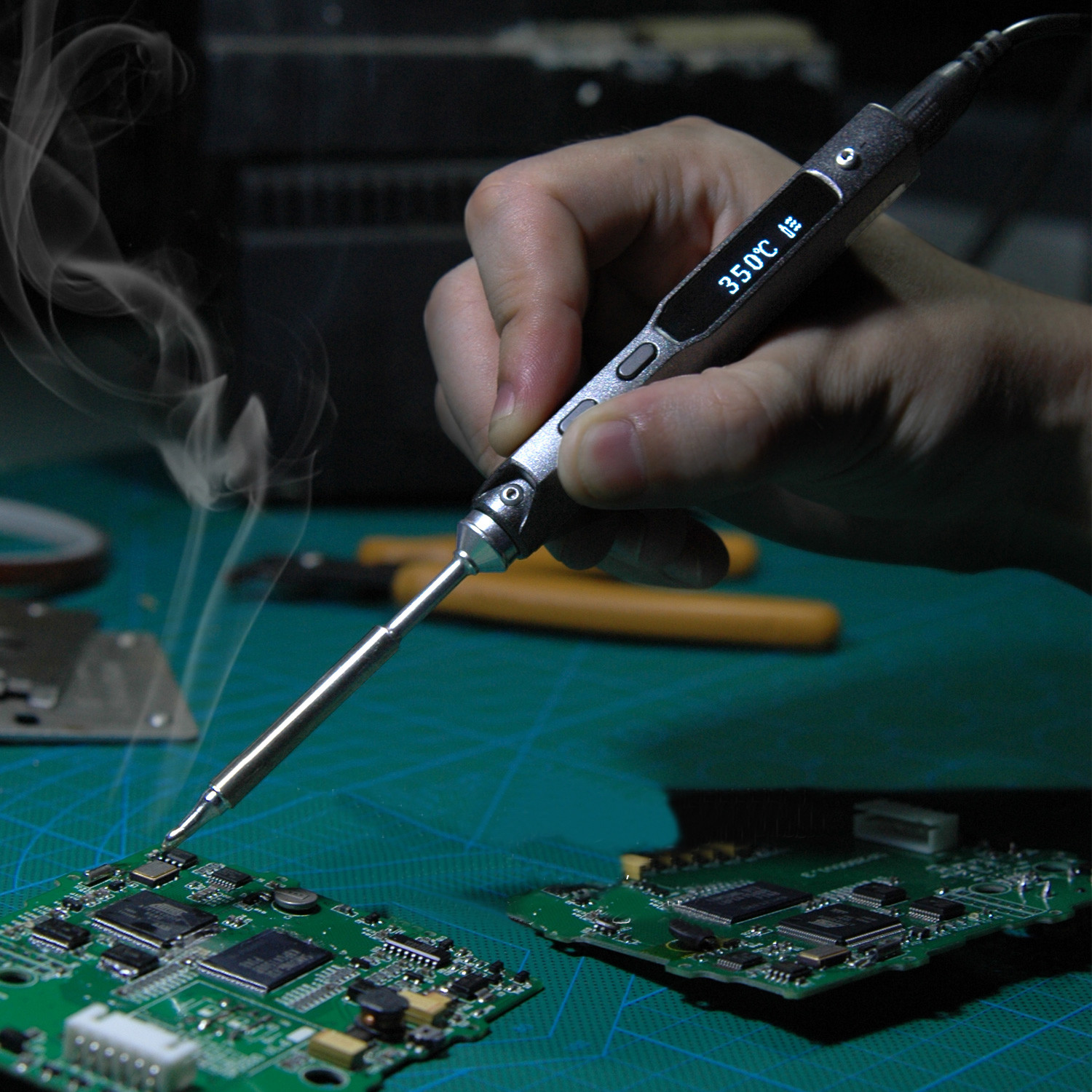 TS100 Digital OLED Programable Soldering Iron Station Embedded Interface DC 5525 Built-in Acceleration Sensors with STM32 Chip NEW MODEL