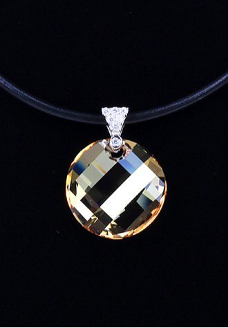 Charm Graceful Swarovski Crystal Fashion Necklace