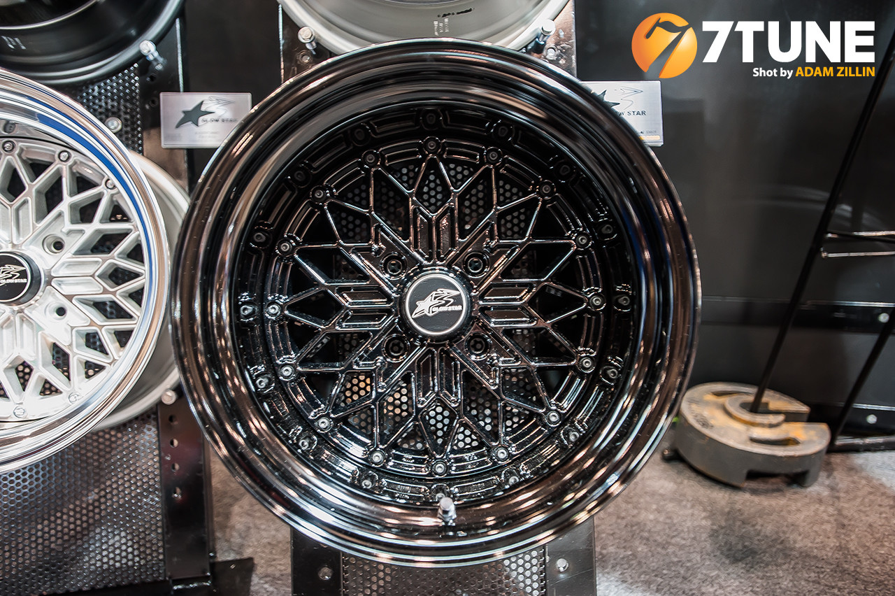GLOW STAR GLOSS BLACK STANDARD DISH
