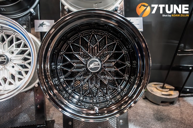 GLOW STAR GLOSS BLACK STANDARD DISH