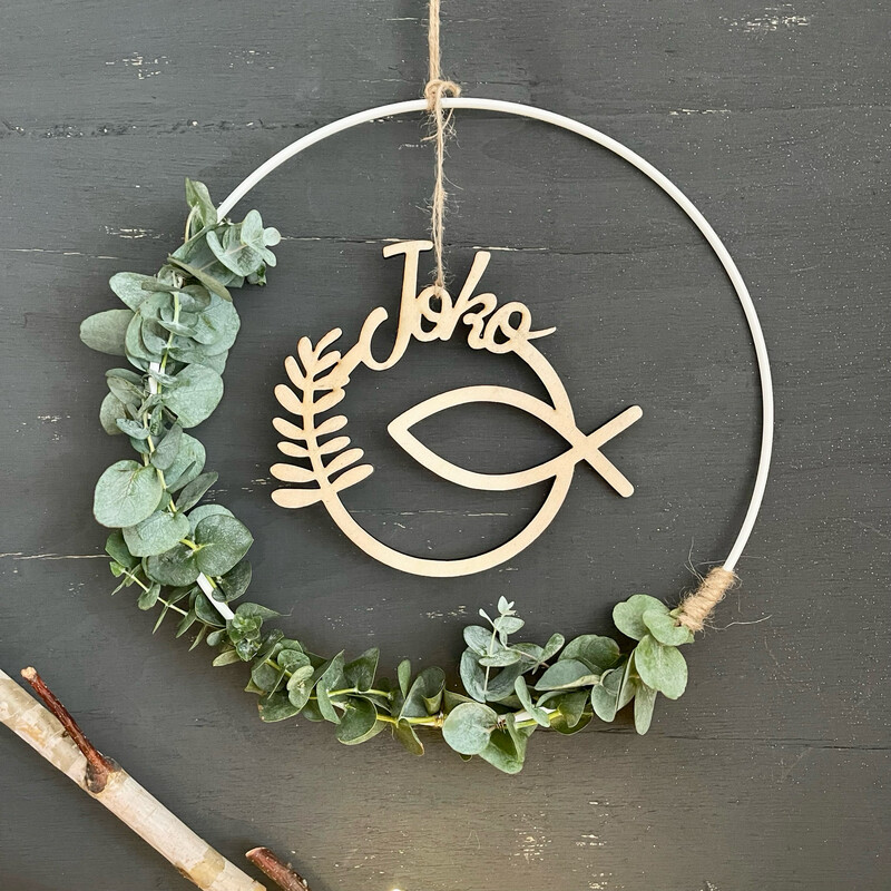 3teiliges Set bestehend aus Tischaufsteller, Türkranz ohne Eukalytus und Cake-Topper zur Taufe, Kommunion oder Konfirmation
