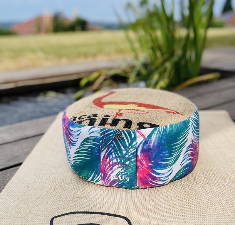Coffeebag yoga pouf | palm tree flamingo Coffeebag yoga pouf | palm tree flamingo