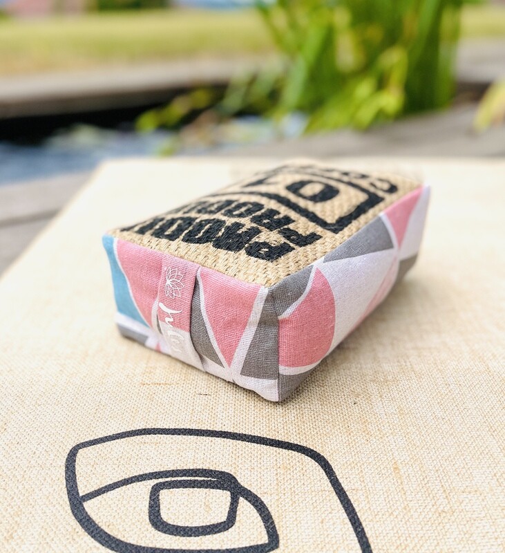 Coffeebag yoga soft blockXX | geo type Coffeebag yoga soft blockXX | geo type