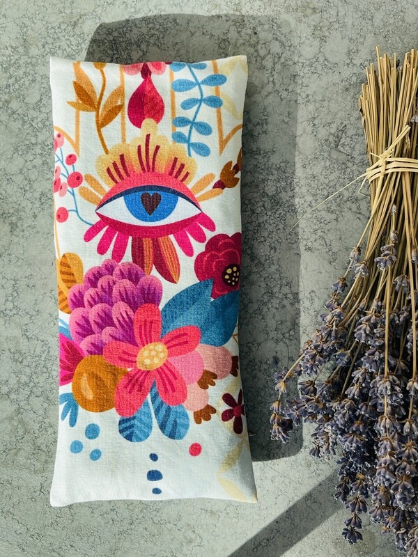 Yoga Augenkissen | Hand and blue Eye Yoga Augenkissen | Hand and blue Eye