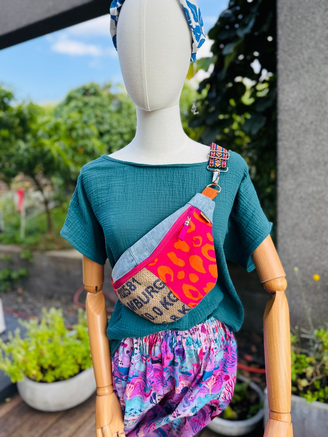 COFFEEBAG little | Pink Leo