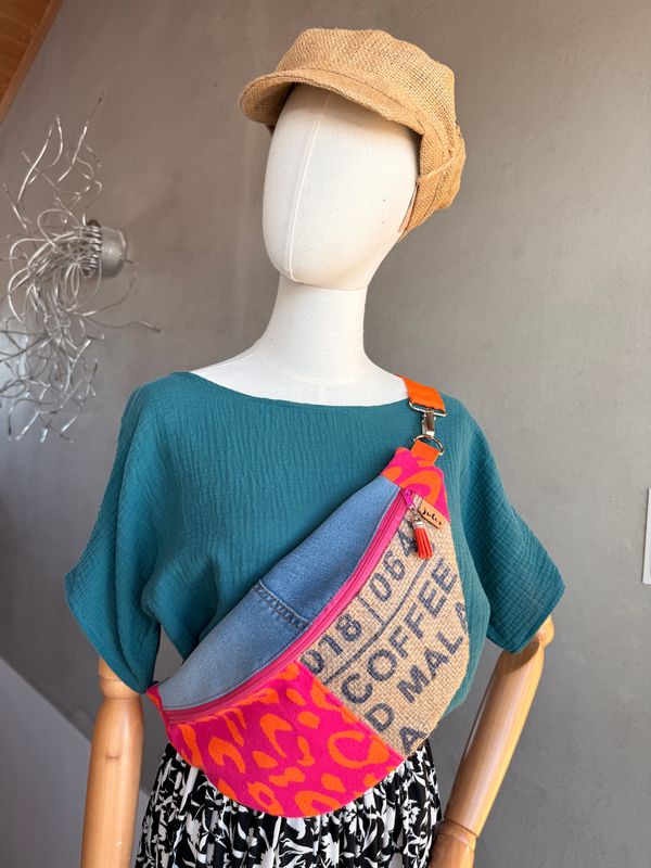 COFFEEBAG midi |  Pink animal