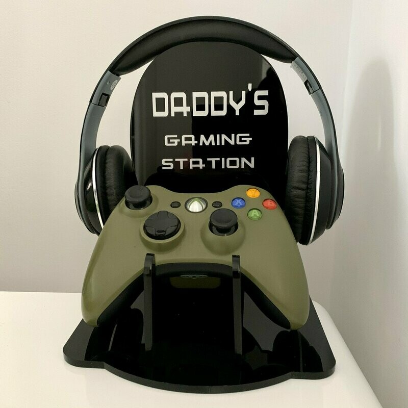 Gaming station
