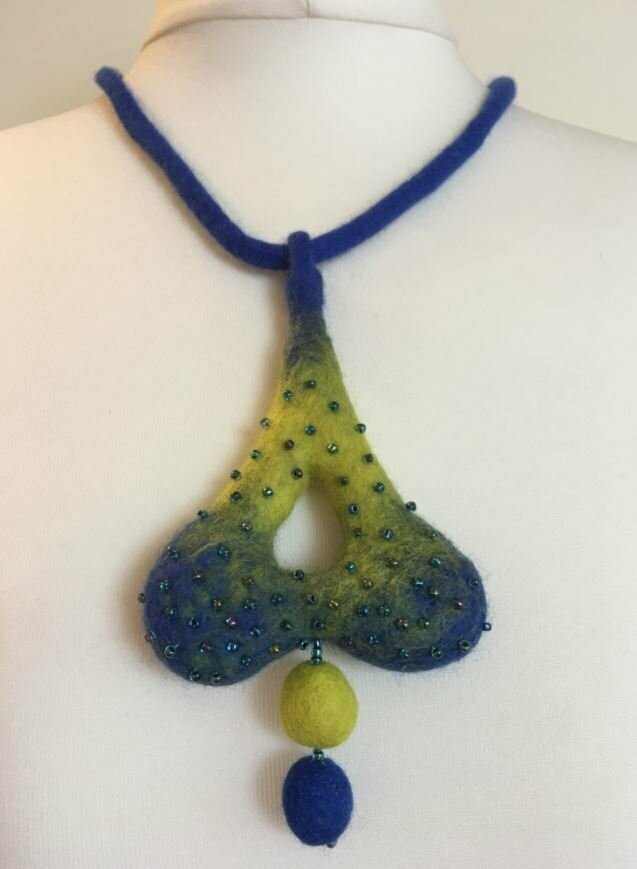 Felt necklace (blue & yellow)