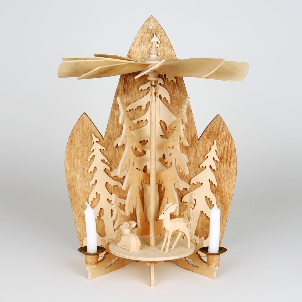 Erzgebirgische Wand- und Tischpyramide – Vorlage für Laubsägearbeiten