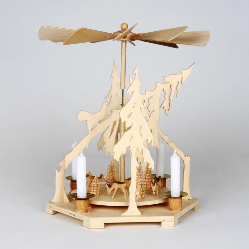 Kleine Waldpyramide – Laubsägevorlage im Erzgebirgsstil