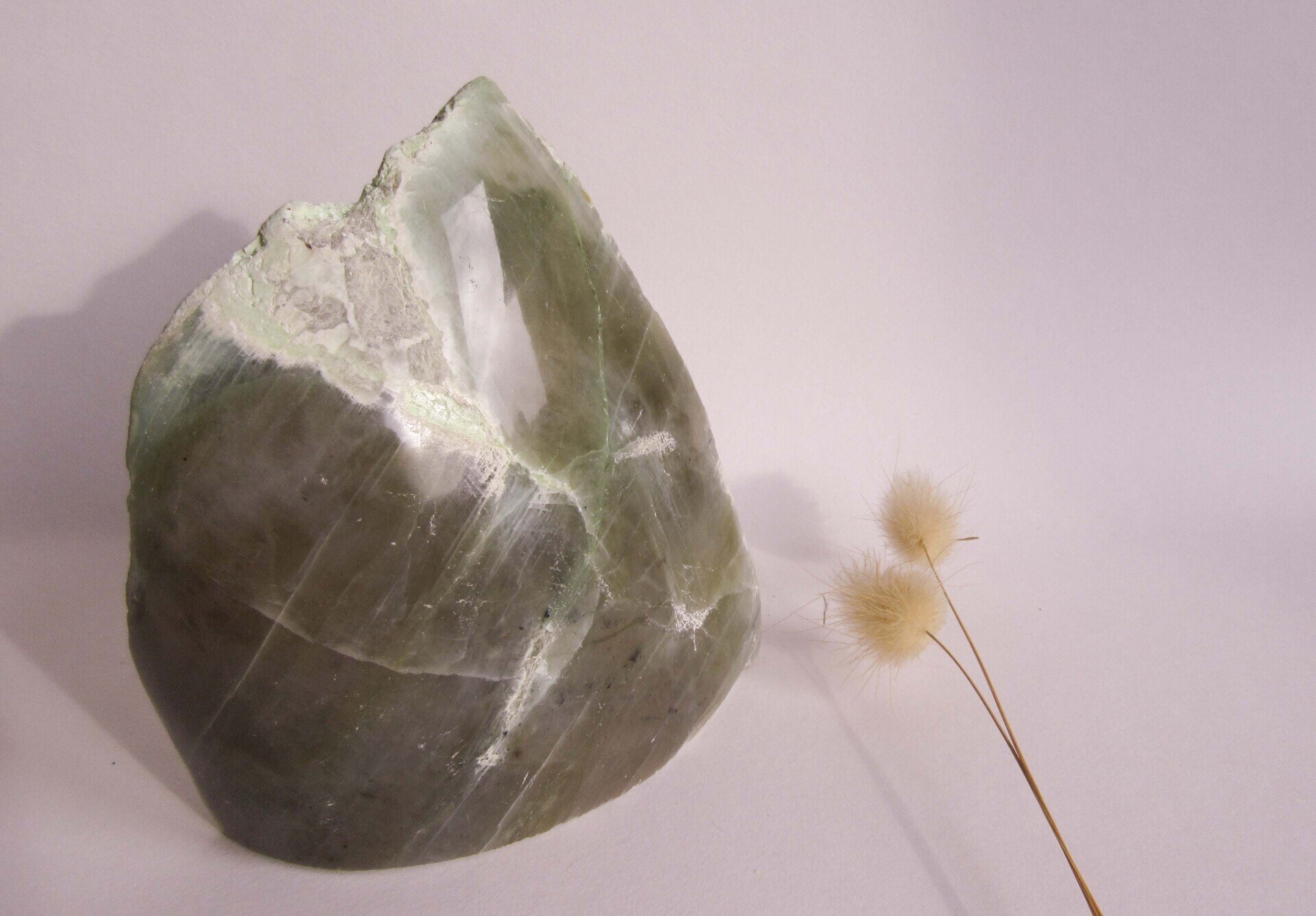 Groene Maansteen Sculptuur half gepolijst