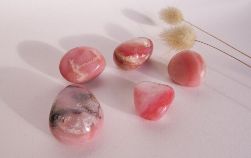 Roze Opaal Trommelsteen