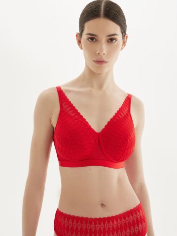 Megami Padded Adaptive Bralette Red M9109