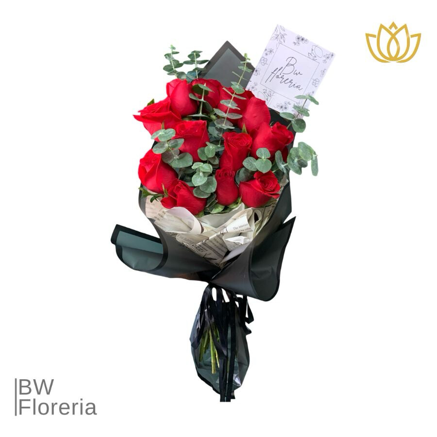 12 rosas rojas en bouquet