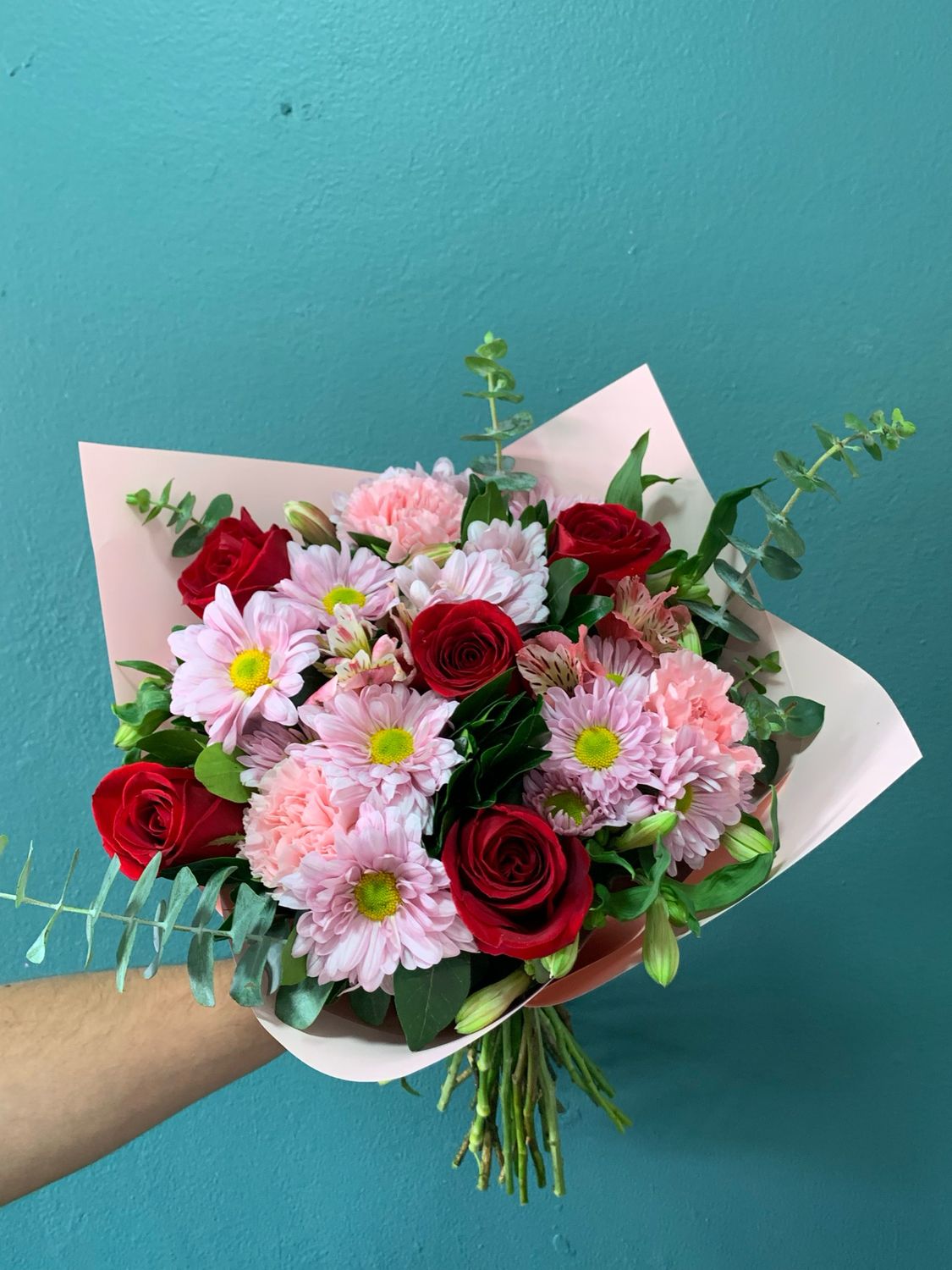 bouquet mix rosas rojas