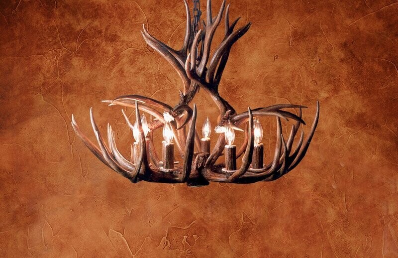 8 LT. MULE DEER CHANDELIER