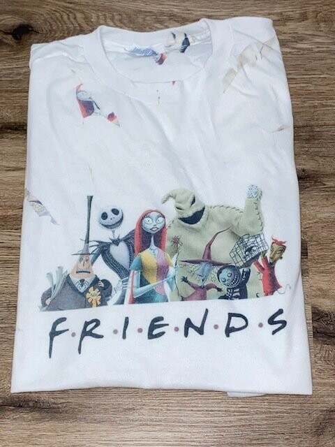 "Spooky F-r-i-e-n-d-s"  (3xl)