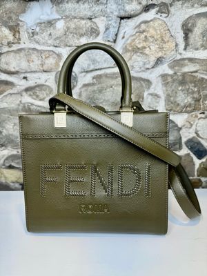 Fendi Sunshine Shopper Medium