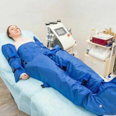 Infrared Sauna, Relaxing Massages, Pressure Therapy, Cupping, Full body Scrub...