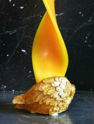 Handgemachter Flügel-Kerzenständer Engelskerze (Gold)