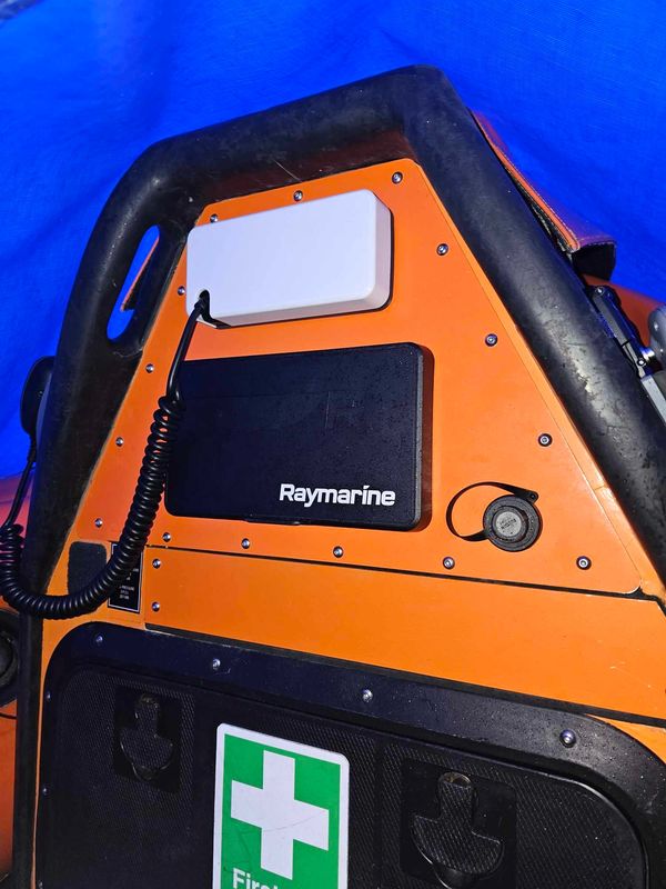 3D printed Icom M423GE VHF sun cover.