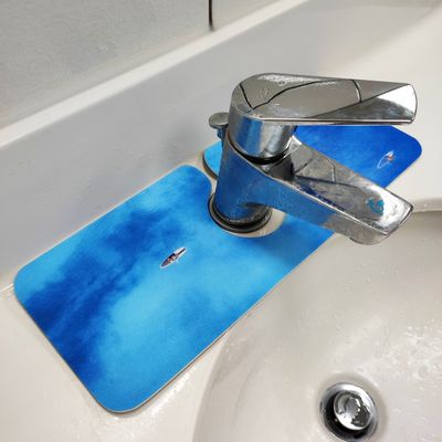 現貨 水龍頭吸水墊 防濺墊 (藍海漂浮 款)