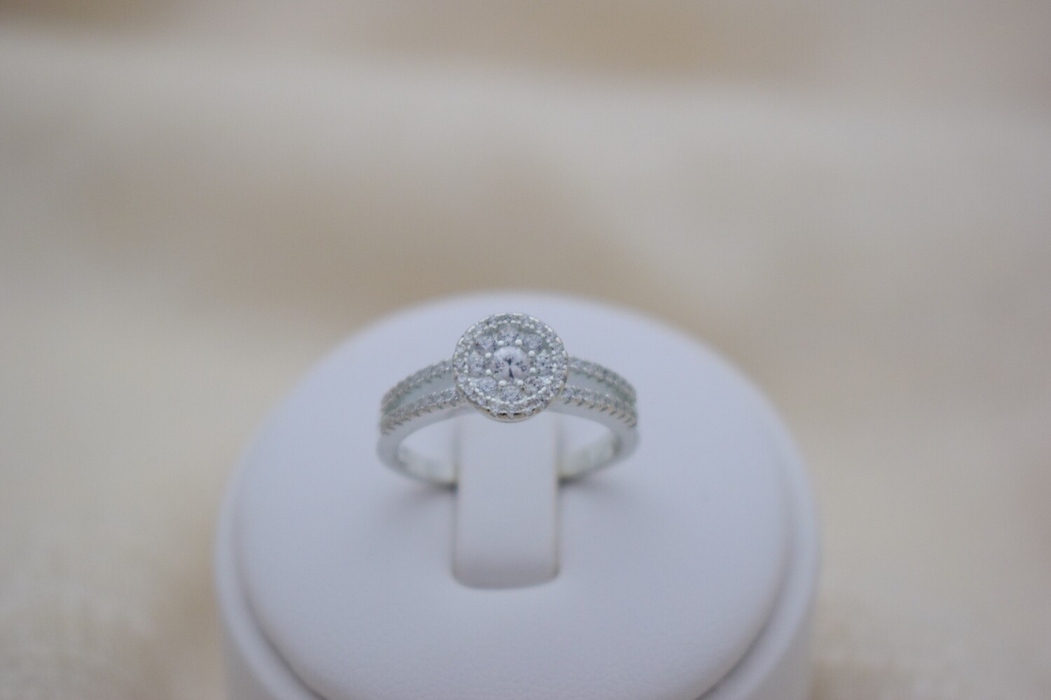 Anillo Piedra