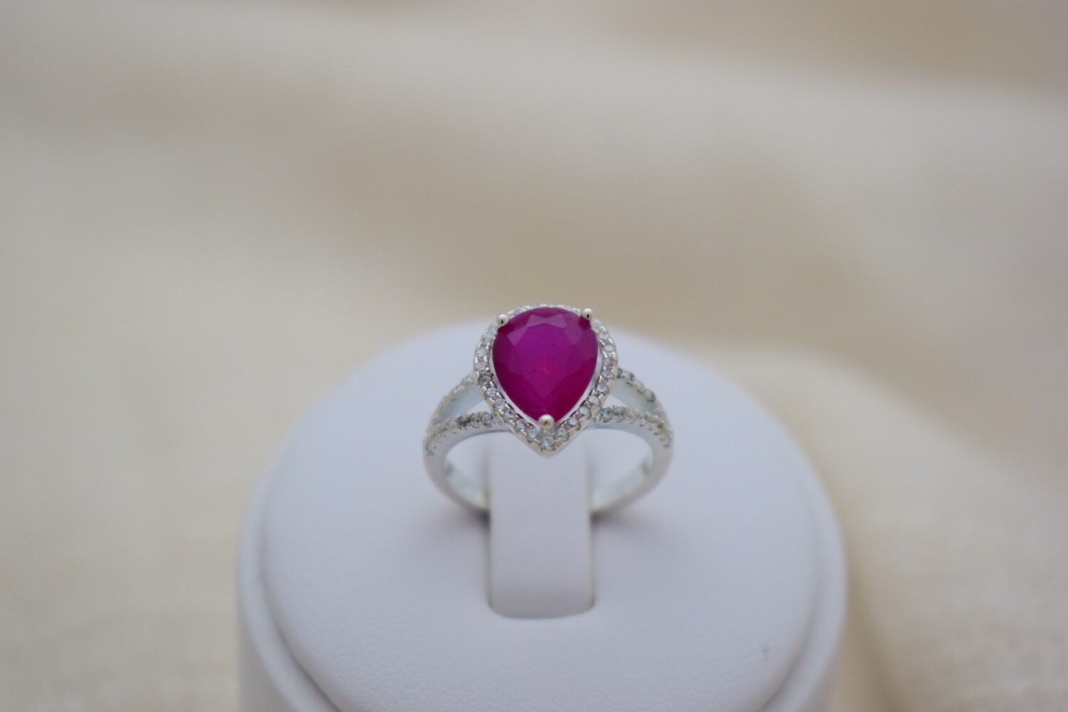 Anillo Gota