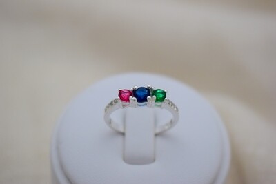 Anillo Tres Zirconias Pequeñas