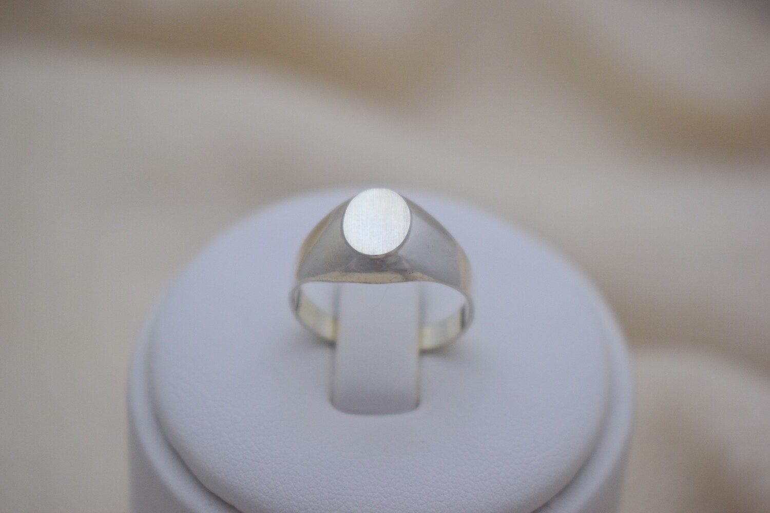 Anillo Ovalado