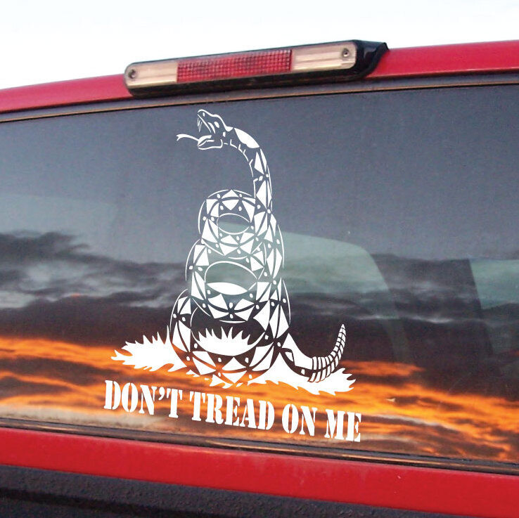 Don&#39;t Tread On Me Patriot USA 1776 2A 2nd Amendment - VINYL DECAL