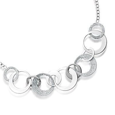 Silver Interlinked Circle Necklace