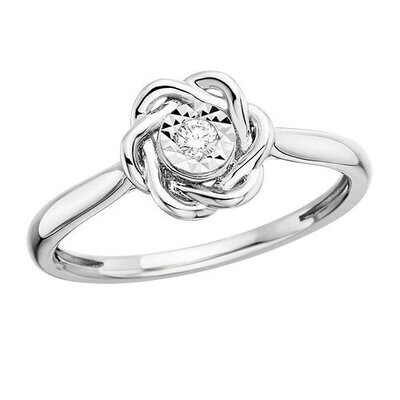 10KT White Gold Diamond Floral Ring