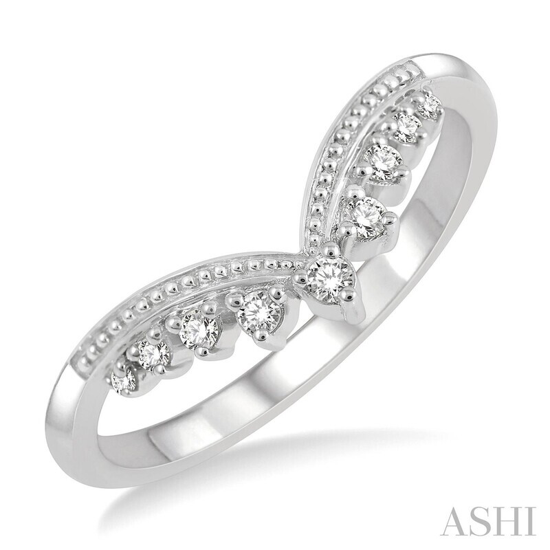 14KT White Gold Diamond Chevron Band