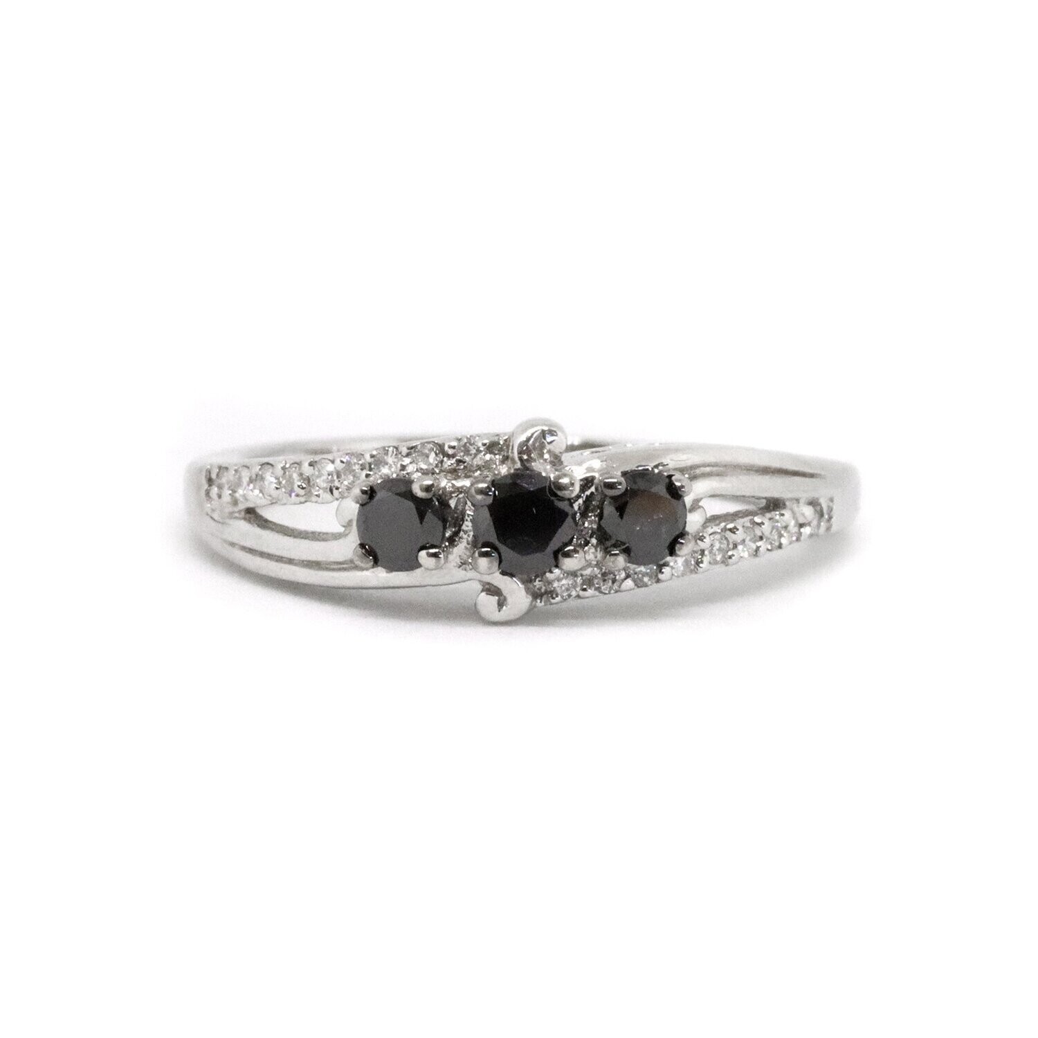 14KT White Gold Black and White Diamond Ring